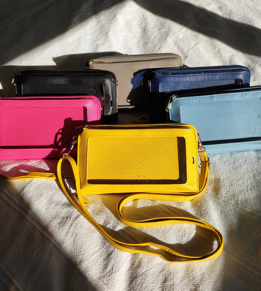 Le sac smartphone tactile: le portefeuille indispensable pour votre voyage